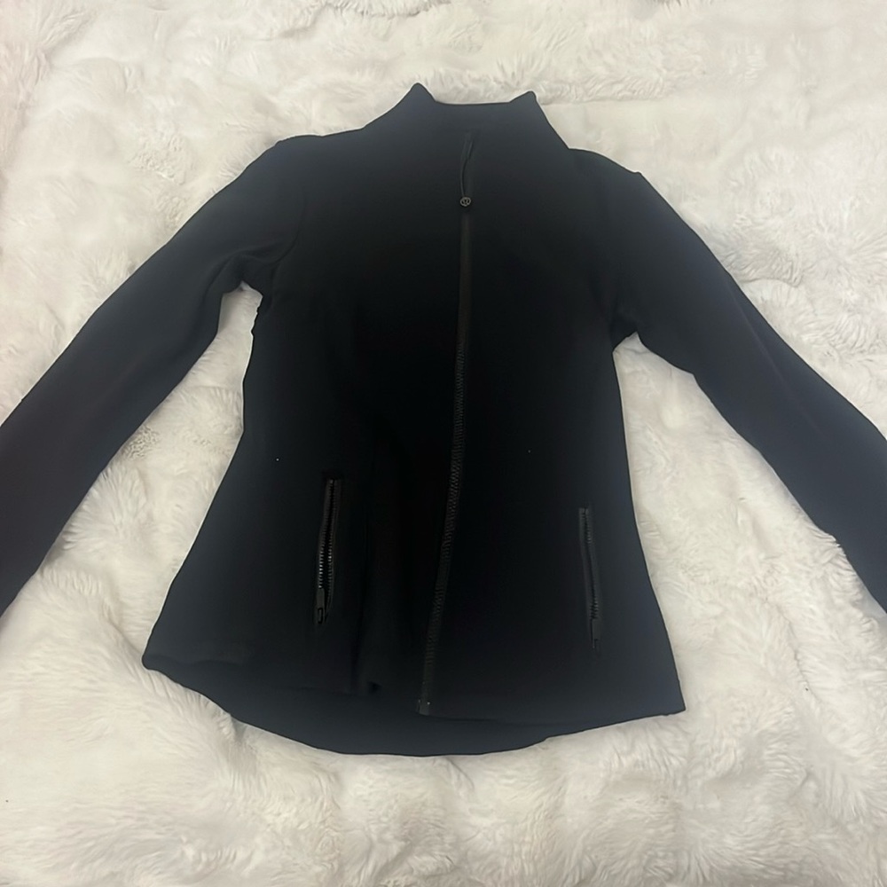 black lululemon define jacket